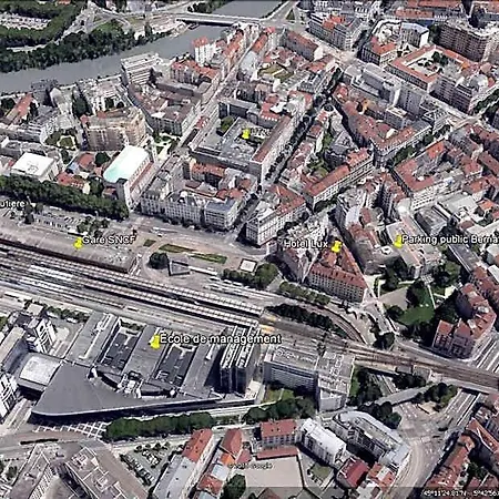 Lux * Grenoble
