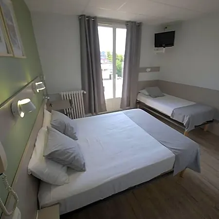 Hotel Lux *