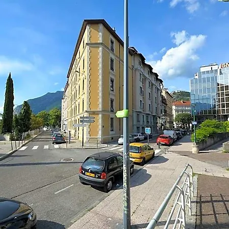 Lux Otel Grenoble