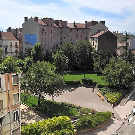 Lux Hotel