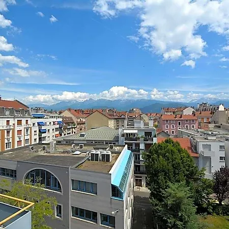 Lux Hotel